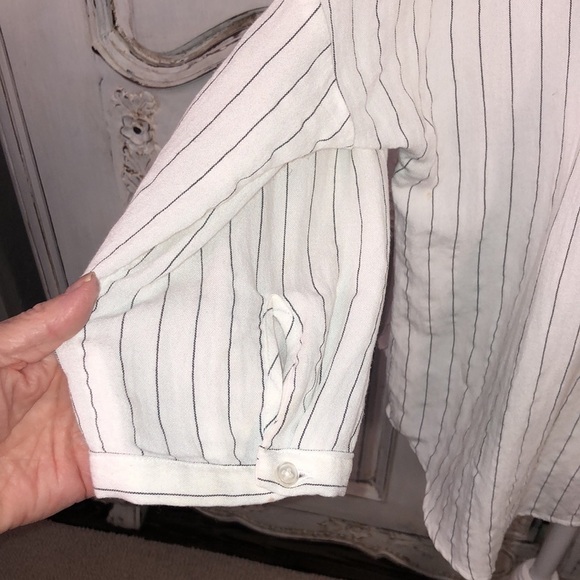 Mossimo Mid Sleeve Stripes Drop Shoulder Button Down Blouse Size Medium - Picture 5 of 7